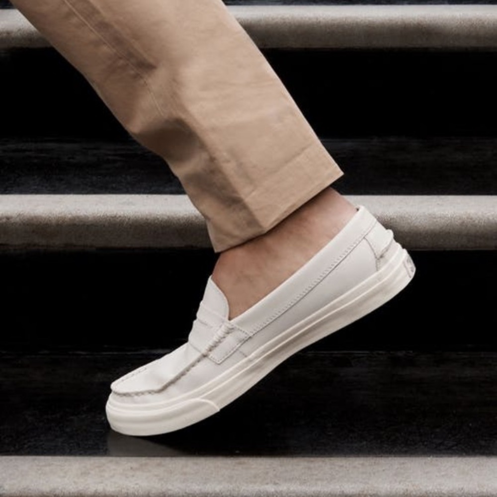 Cole Haan weekender loafer size 8.5